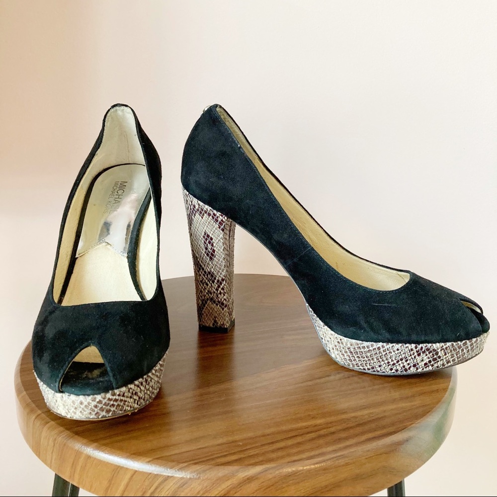 Michael Kors black Suede wide heel peep toe 11